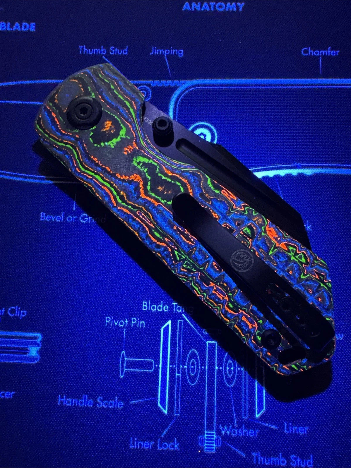 Vosteed Hedgehog - 80s Camo Carbon - Black Stonewash M390 - BR OP Exclusive