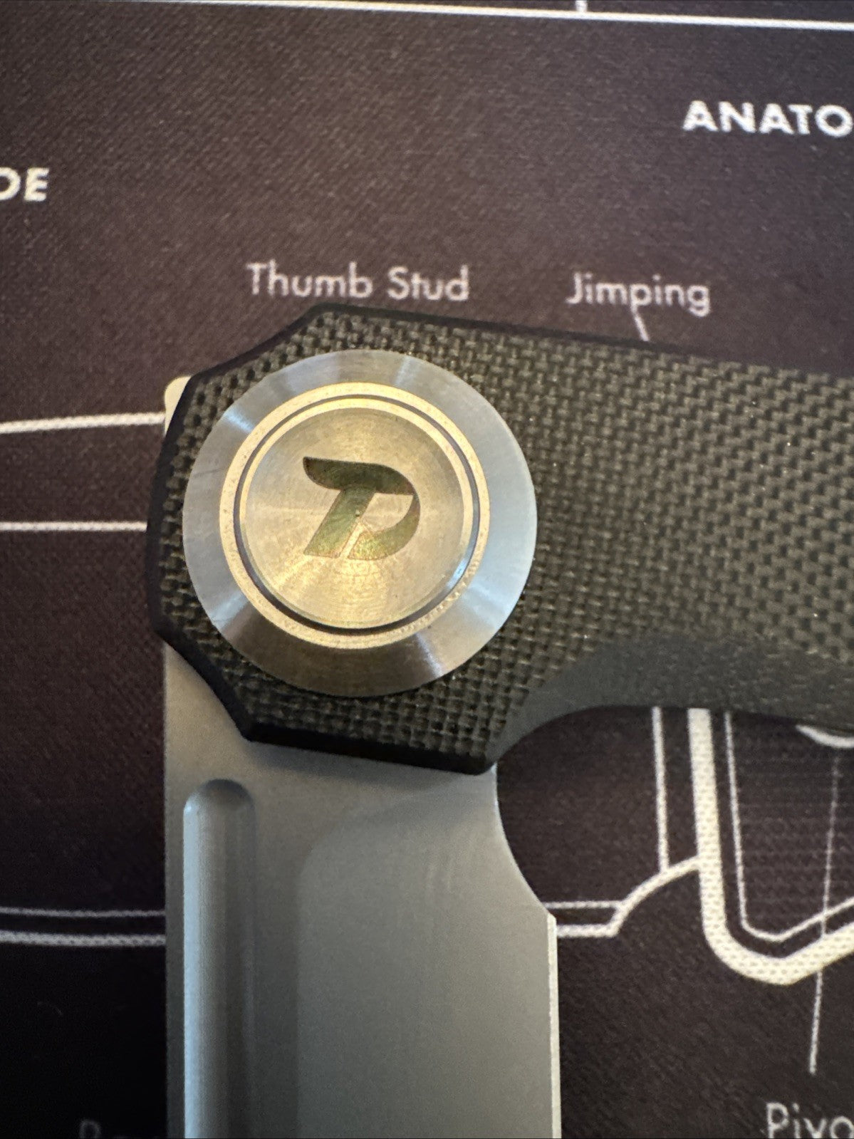 Dreamtech Button Lock, D4002GB, Black G10 Handle, D2 blade, Black