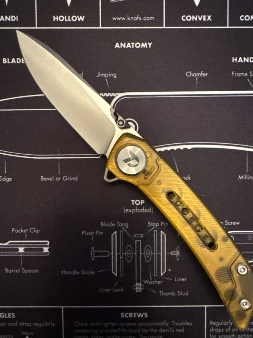 Dreamtech, Liner Lock, Yellow PEI Handle, 14C28N Blade, D3610PY