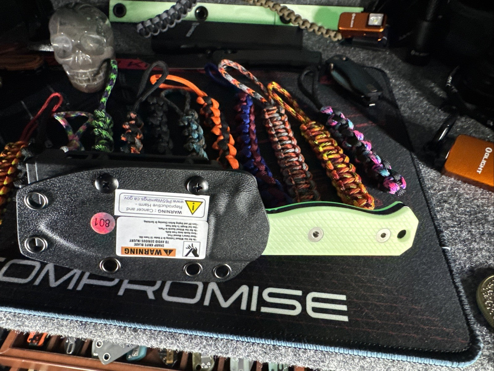 UV-Reactive Fixed Blade USA MADE
