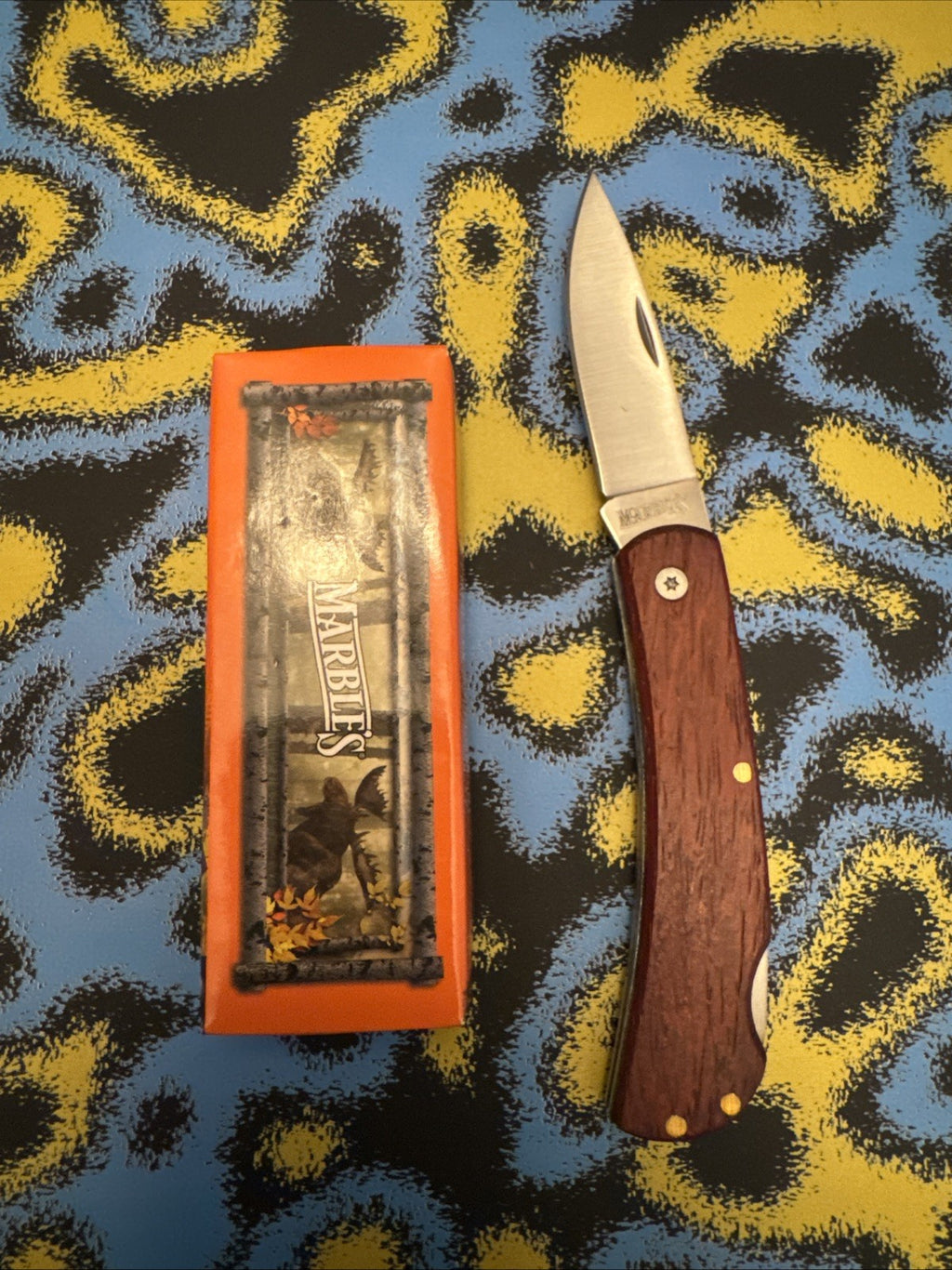 New Marbles Wood Lockback Folding Pocket Knife - MR470