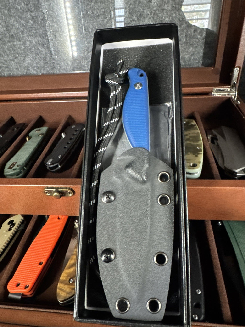 Fixes Blade Blue D2 Steel USA Fixed Blade Knife