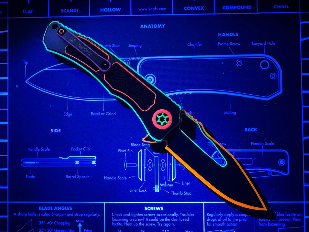 Heretic Wraith 80s Neon Celshade Brop Exclusive