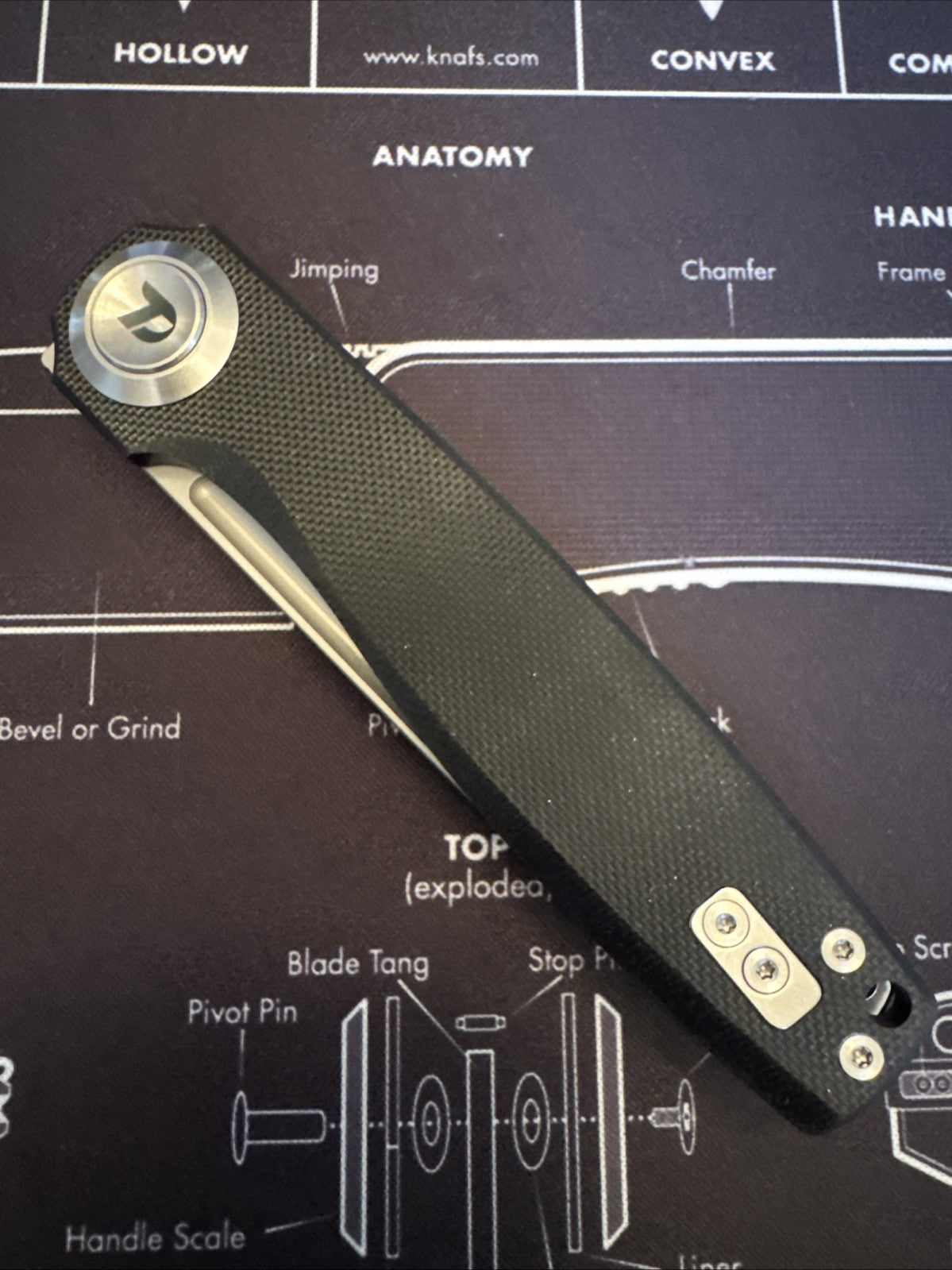 Dreamtech Button Lock, D4002GB, Black G10 Handle, D2 blade, Black