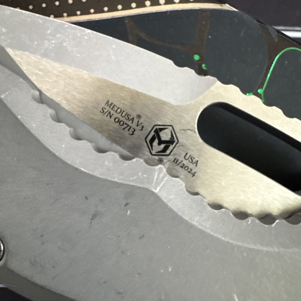RARE! SOLD OUT  #713 - Heretic Medusa Manual Tanto Battleworn Titanium