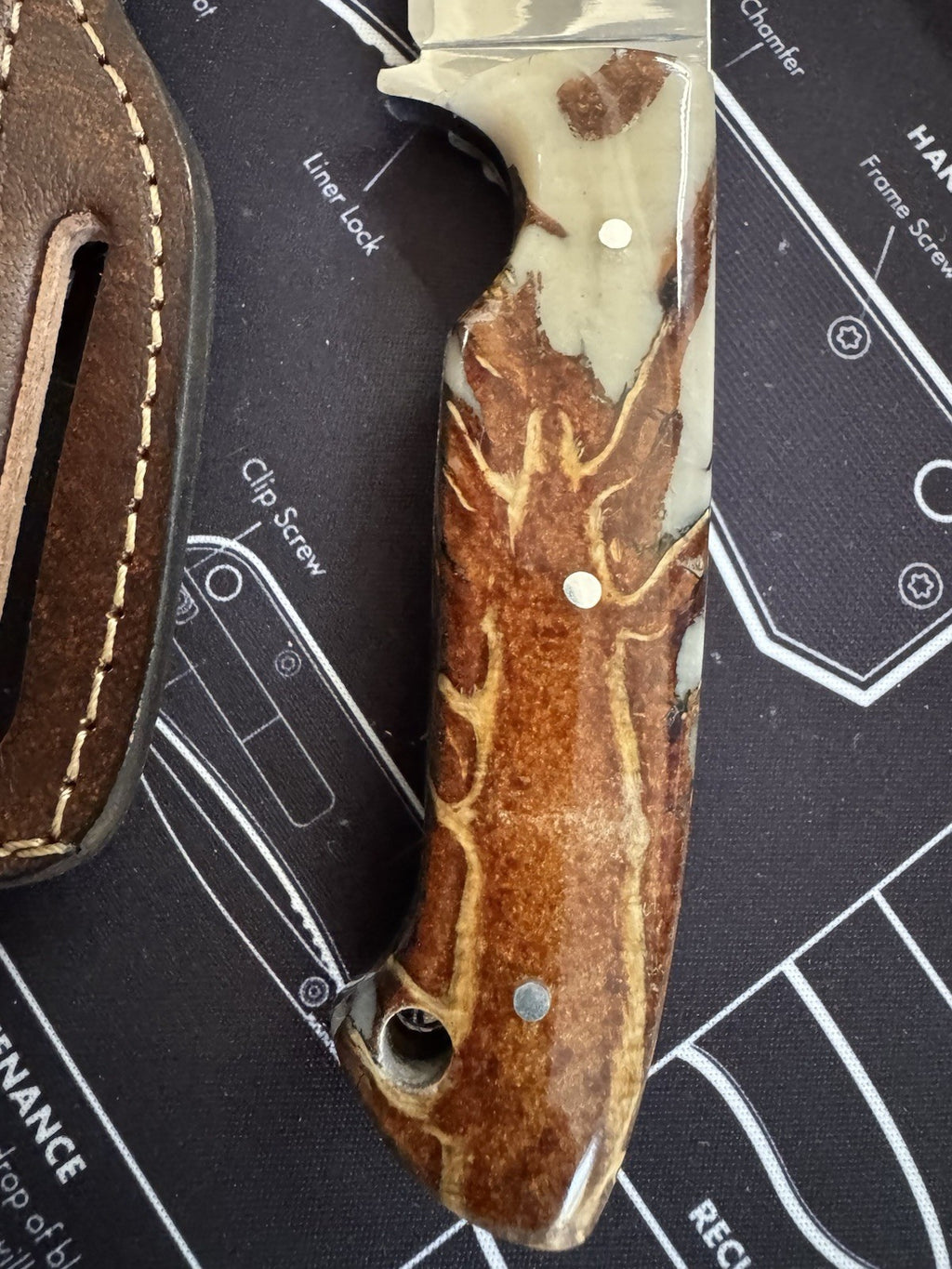 USA MADE Fixed blade - Stainless Polished Blade - Pinecone Handle 970 Bladeworks