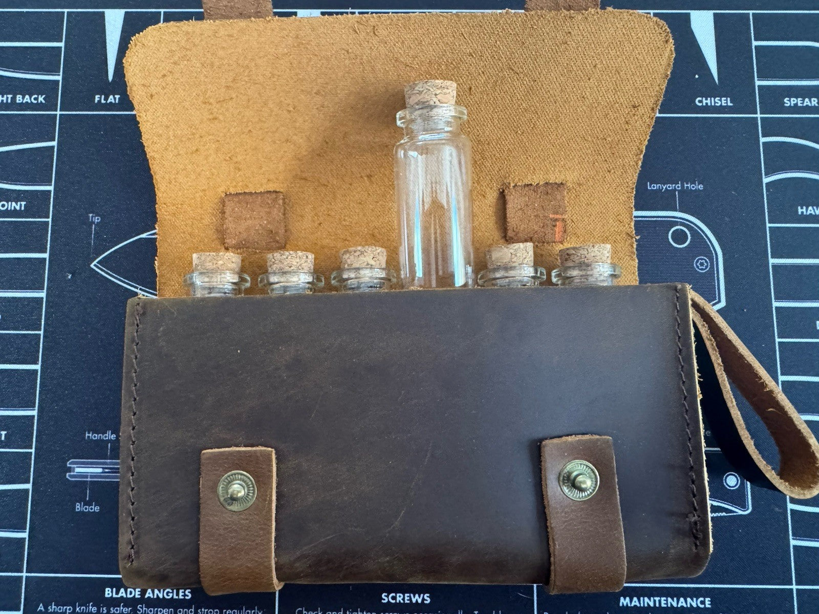 Ruck & River Leather Spice Holder Kit w/ 6 Jars Travel Spices Pouch Camp Cooking