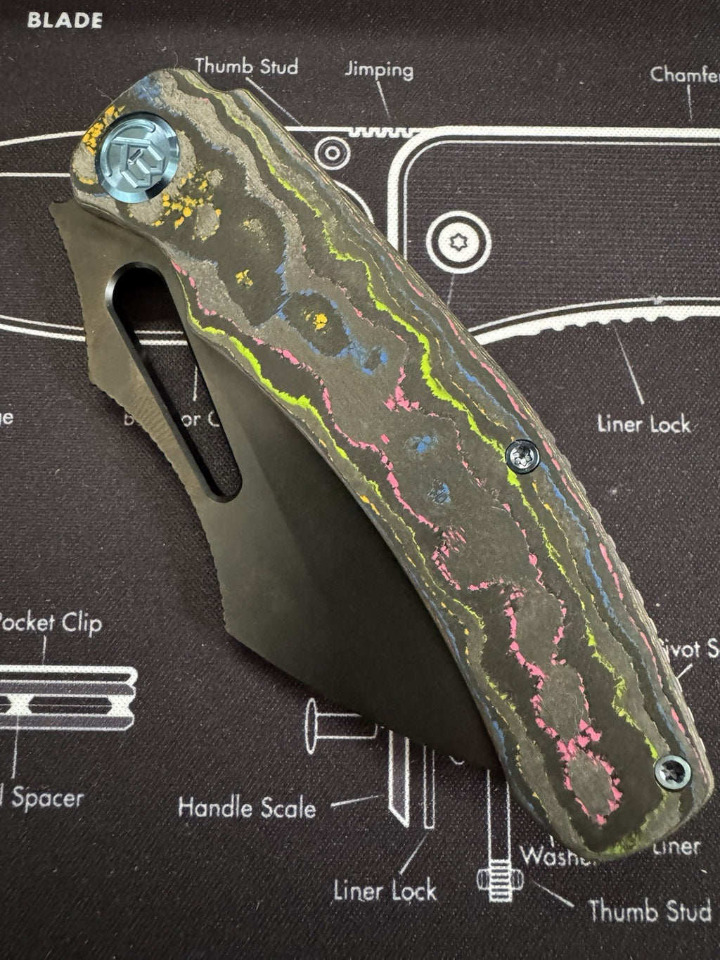 Kubey Sylow - 80s Camo Carbon/DLC Titanium w/ Blue Accents - DLC 20CV