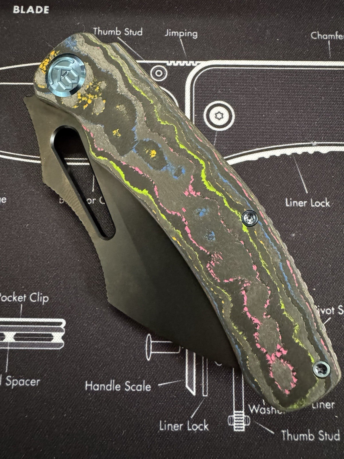 Kubey Sylow - 80s Camo Carbon/DLC Titanium w/ Blue Accents - DLC 20CV