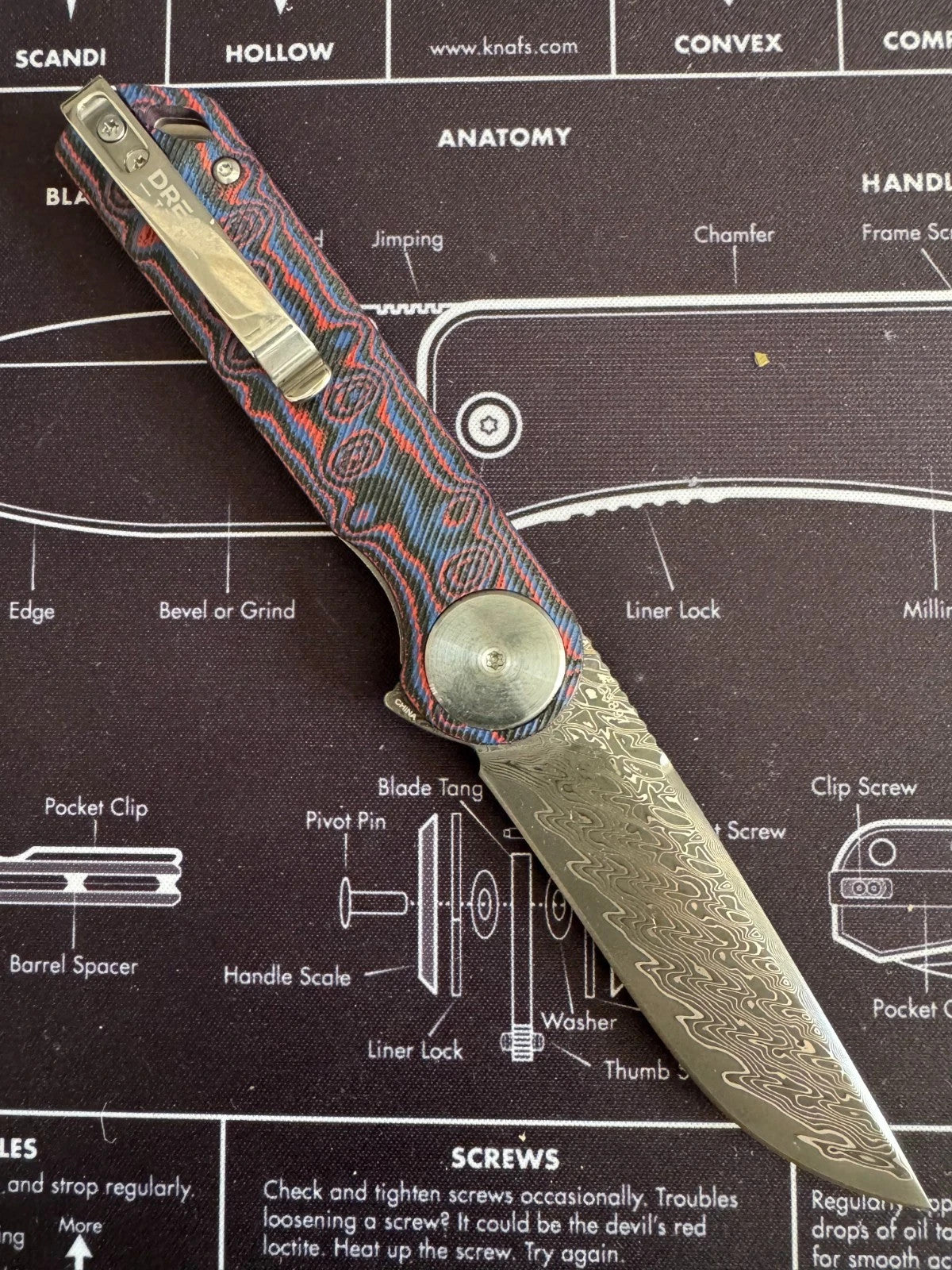 DREAMTECH Liner Lock Knife D3897MRD Camo Carbon Micarta 3.27” Damascus