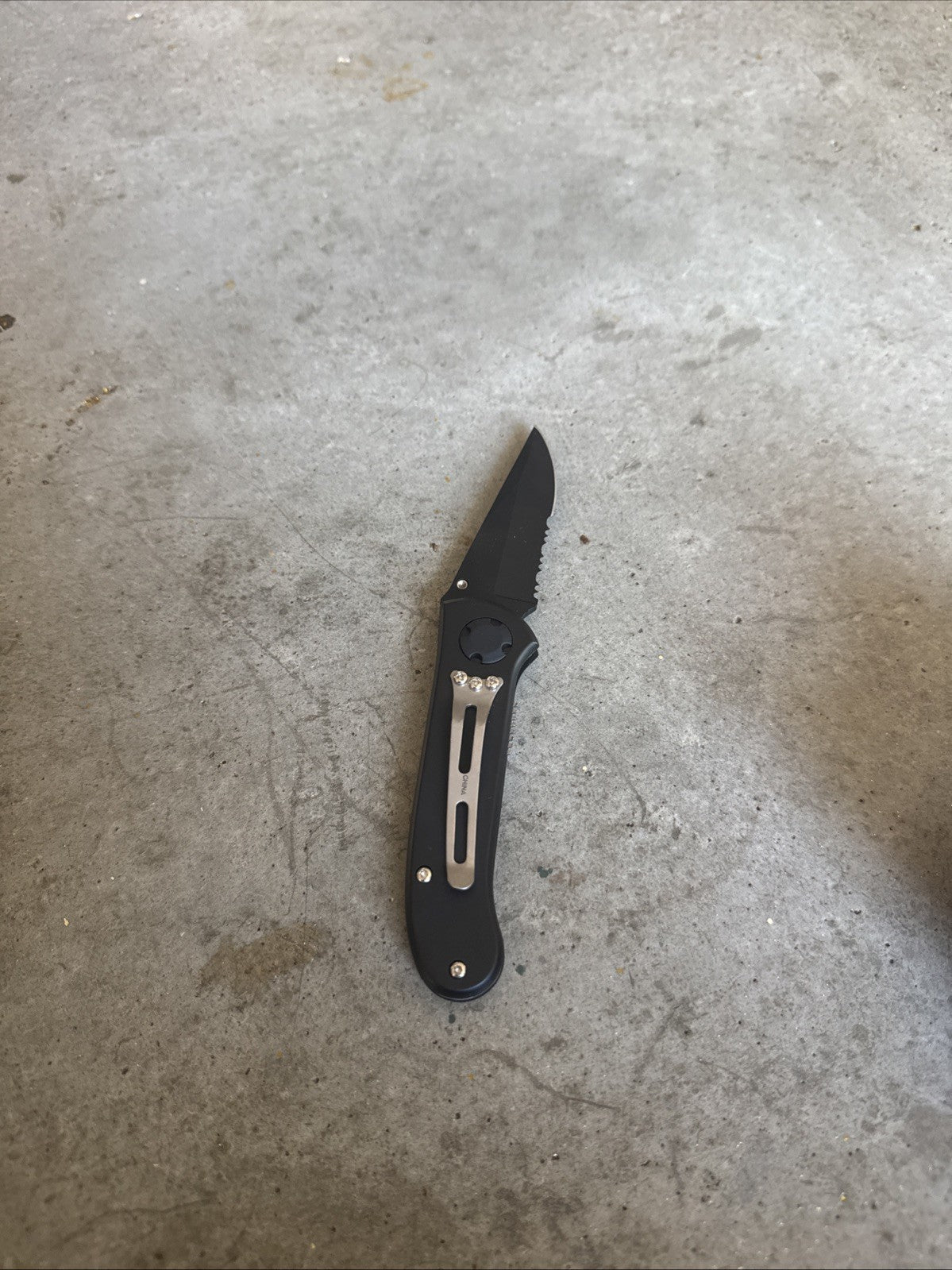 Pocket Knife All Black Barracuda Folding Knife