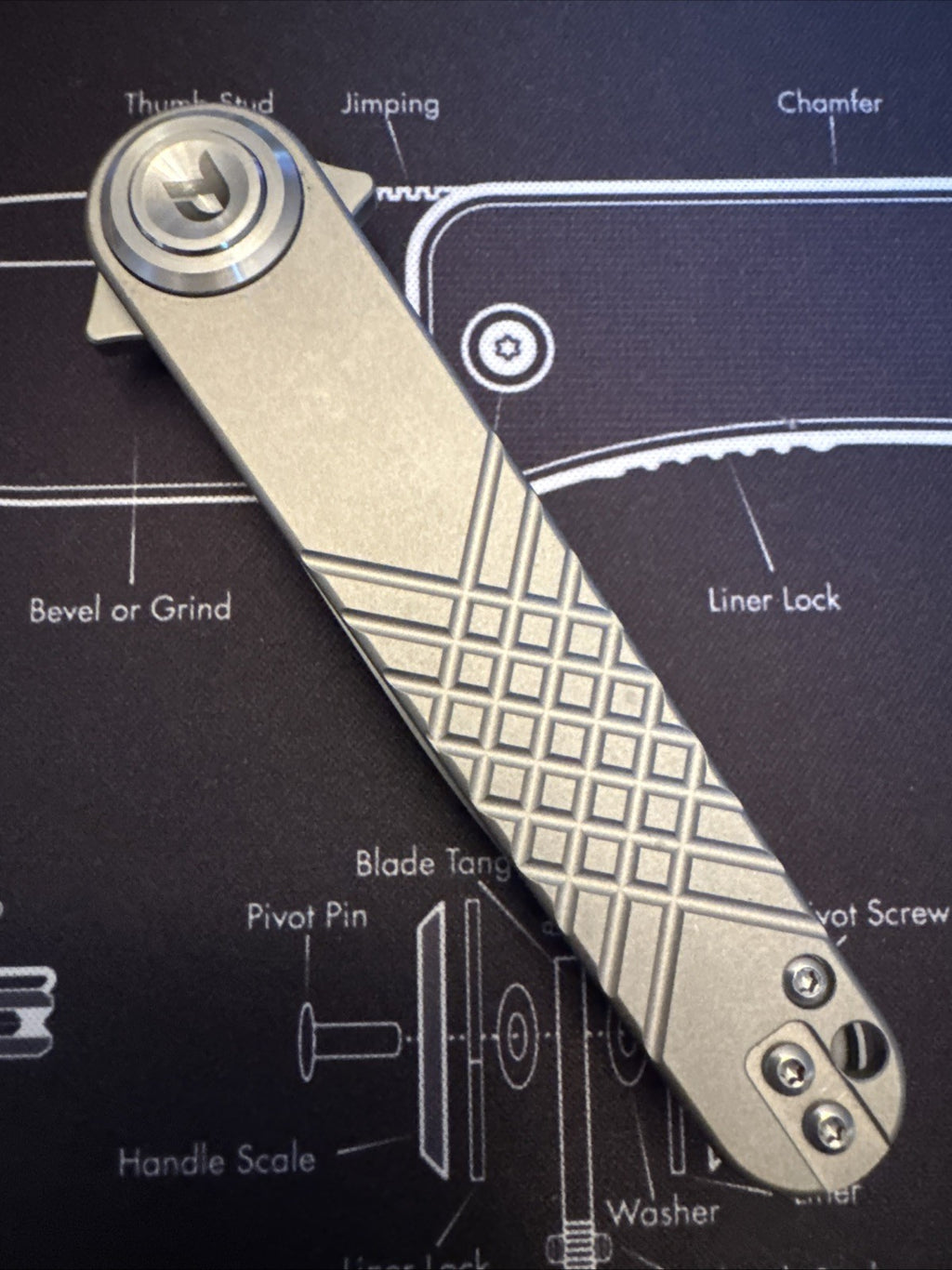 Dreamtech Titanium, 14c28n Blade, Dagger, Model : D4052 (Discontinued)