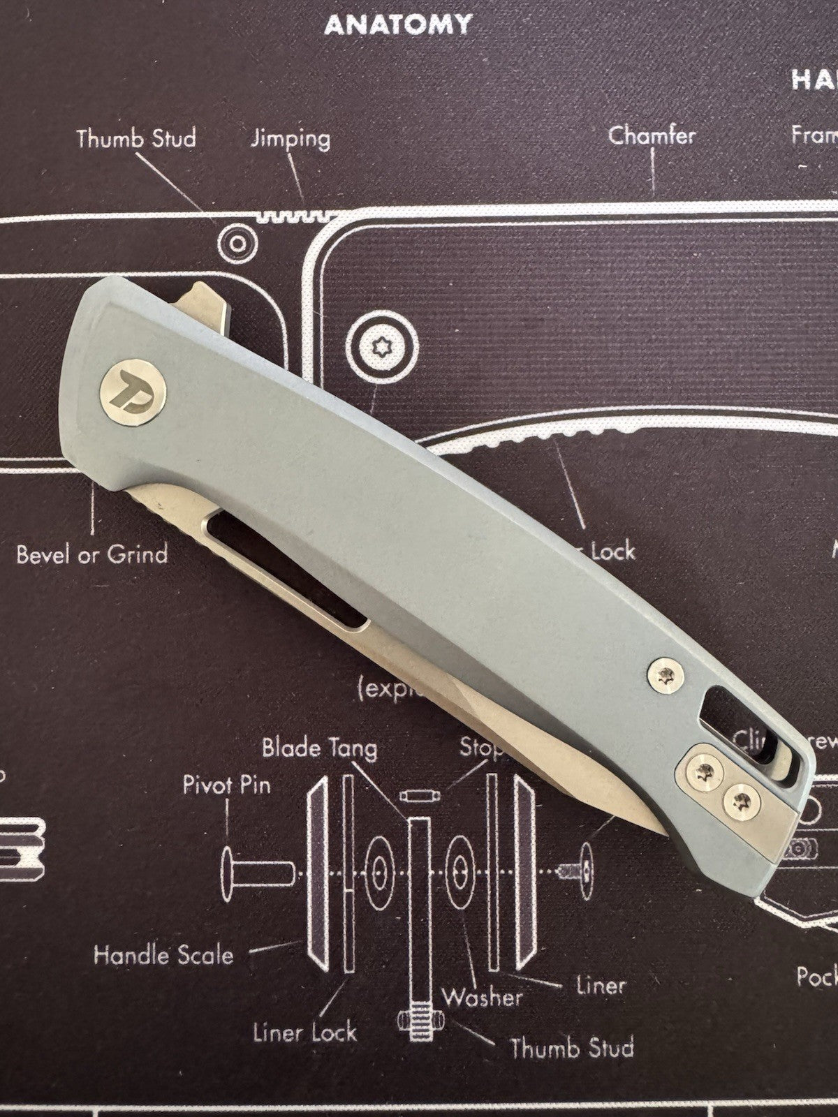 Dreamtech D4284 Titanium Handle D2 Blade