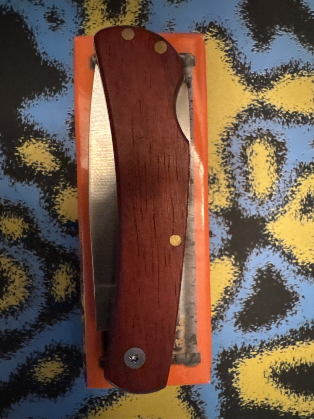 New Marbles Wood Lockback Folding Pocket Knife - MR470