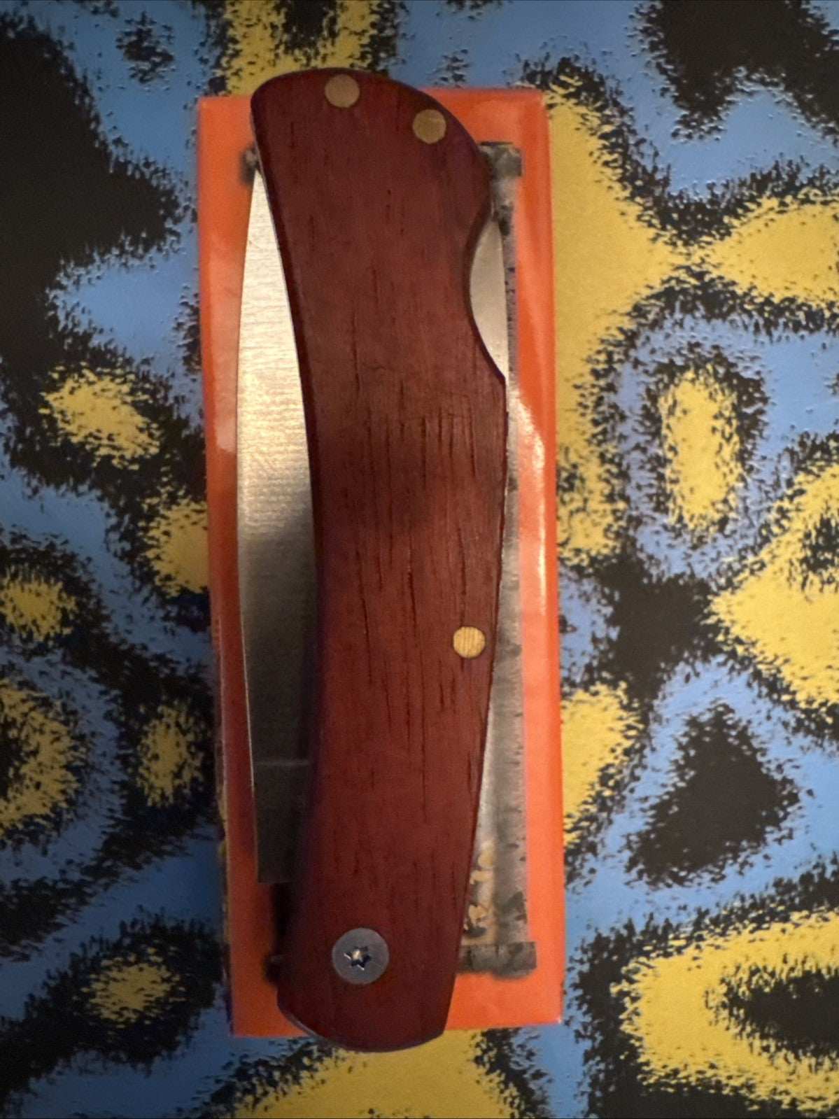 New Marbles Wood Lockback Folding Pocket Knife - MR470