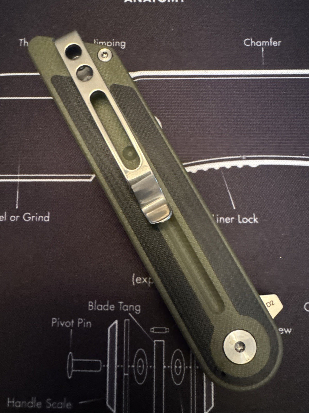 Dreamtech Liner Lock, Green G10 Handle, D2 Blade, Model D3863GG