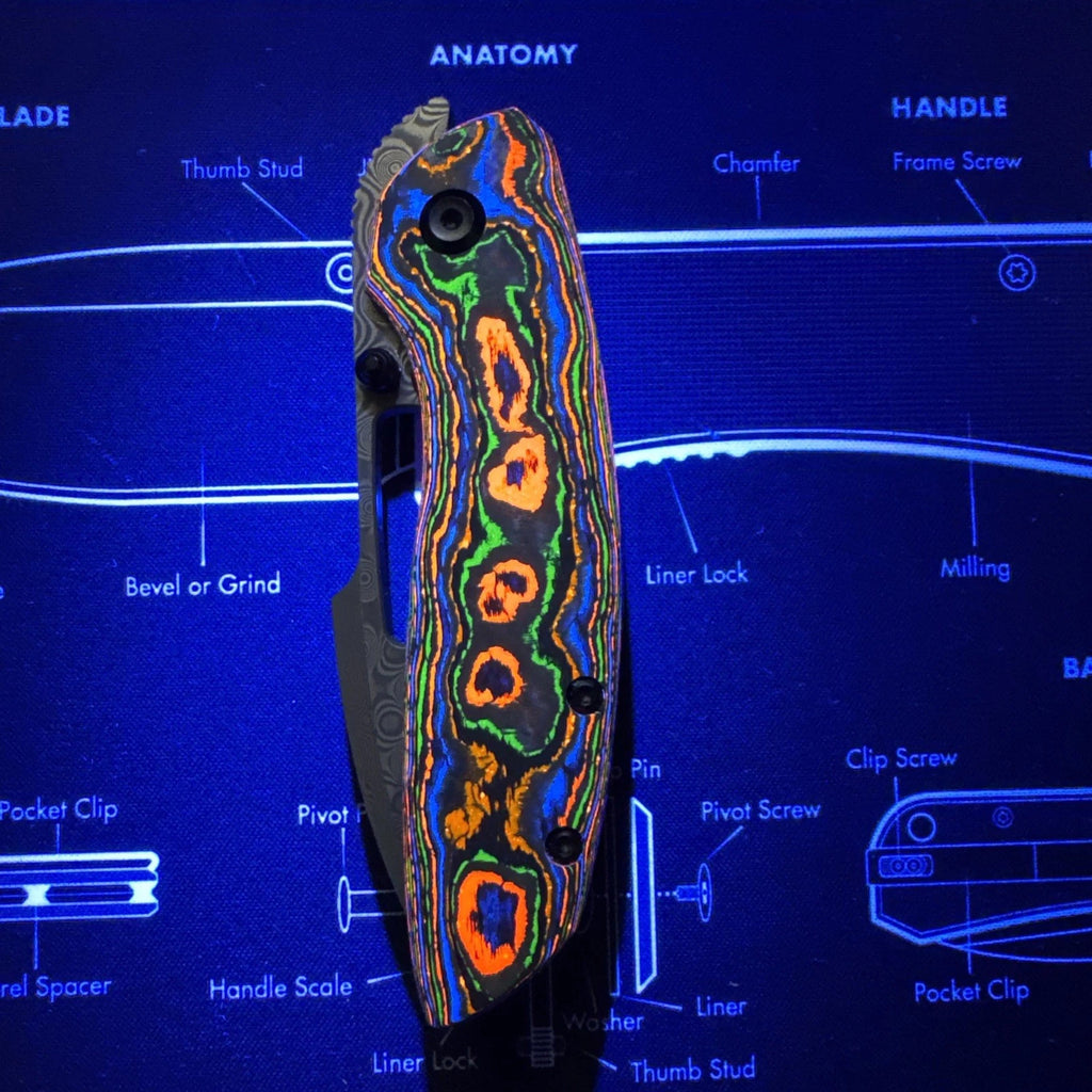 Kansept Link Folding Knife 80S Camo CF/Ti Handle Damascus Plain Edge