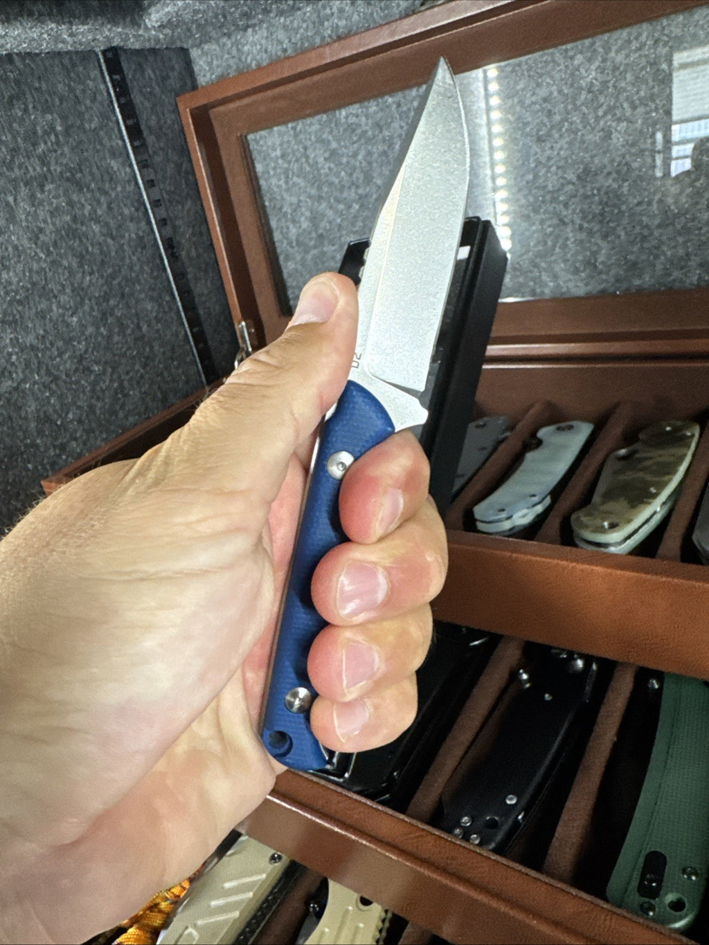Fixes Blade Blue D2 Steel USA Fixed Blade Knife