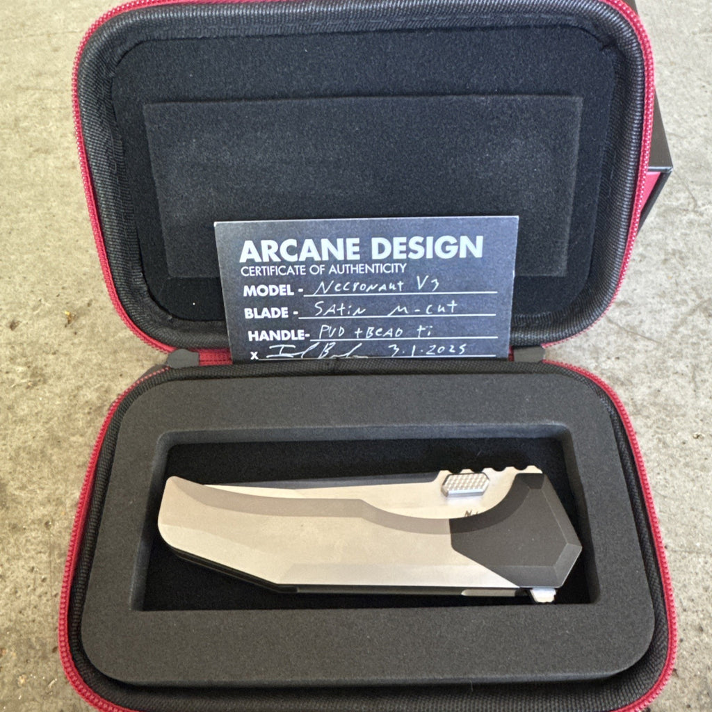 ARCANE DESIGN - BLACK PVD NECRONAUT V3