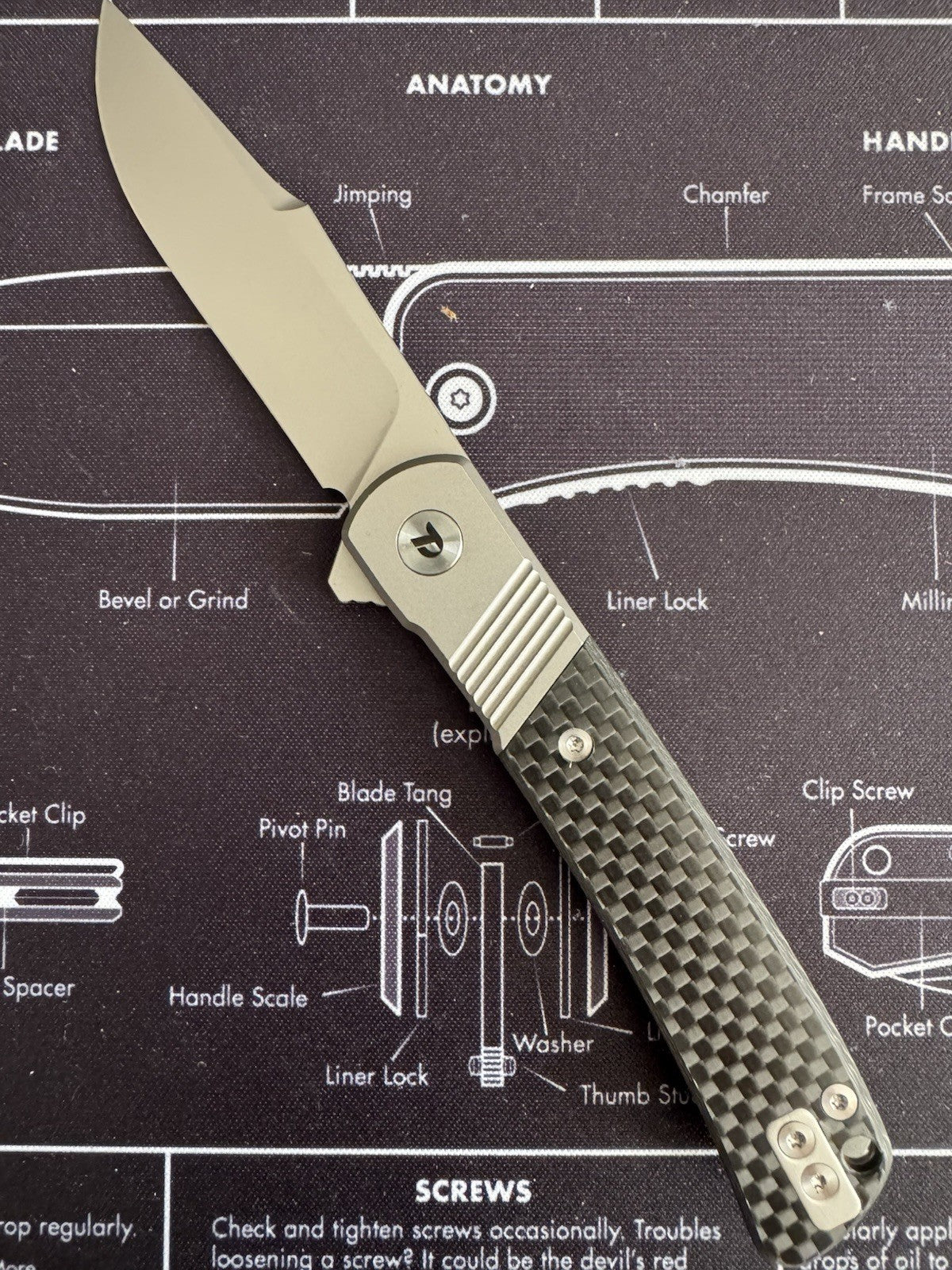 Dreamtech Framelock Gray Titanium & Carbon Fiber Folding D2 Steel Knife K4368C