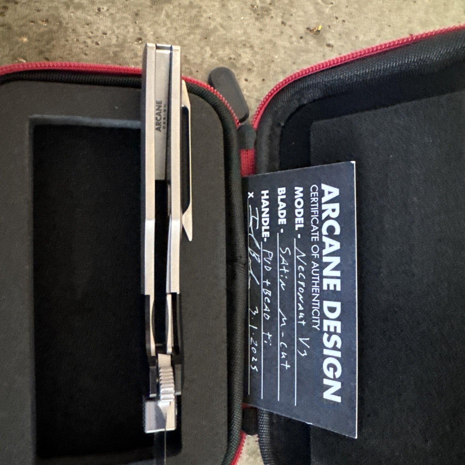 ARCANE DESIGN - BLACK PVD NECRONAUT V3