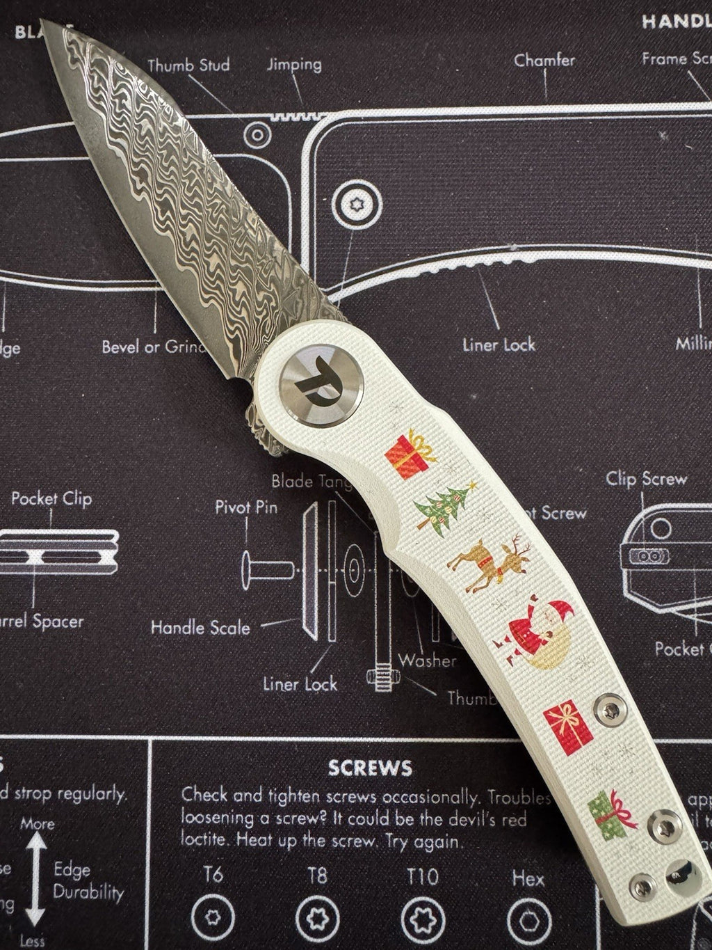 DREAMTECH Christmas Damascus Blade White G10 Flipper EDC Knife LIMITED EDITION