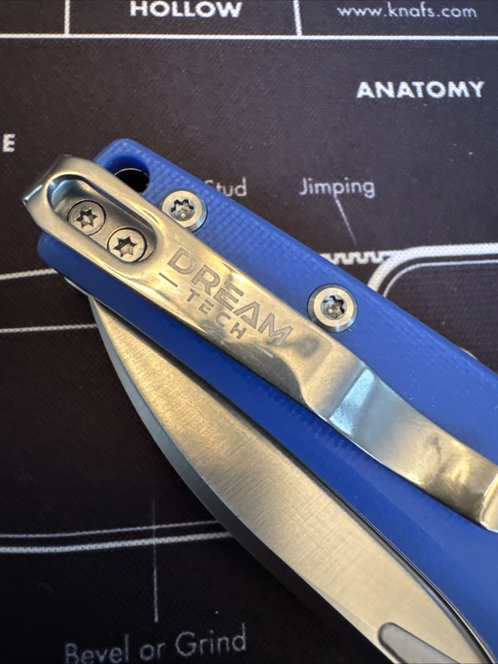 Dreamtech Button Lock, BLUE G10, D2 Steel, Model D4130BL