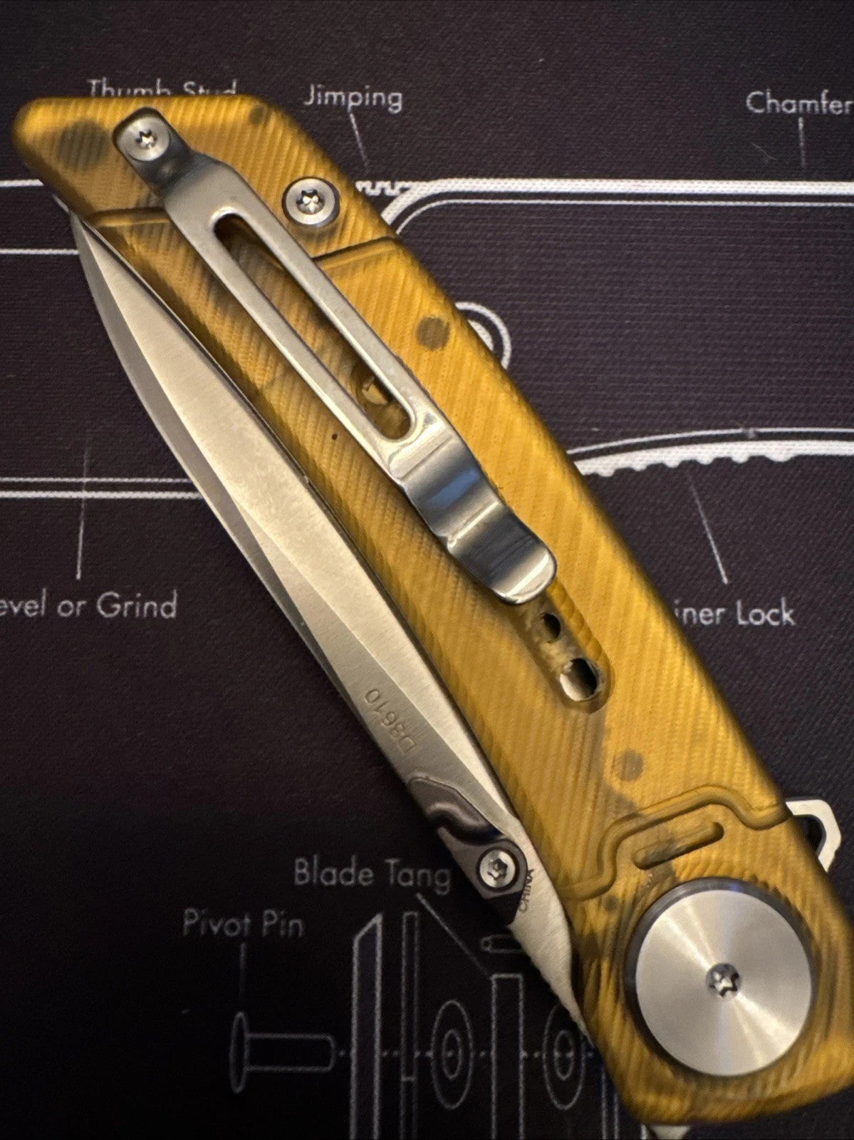 Dreamtech, Liner Lock, Yellow PEI Handle, 14C28N Blade, D3610PY