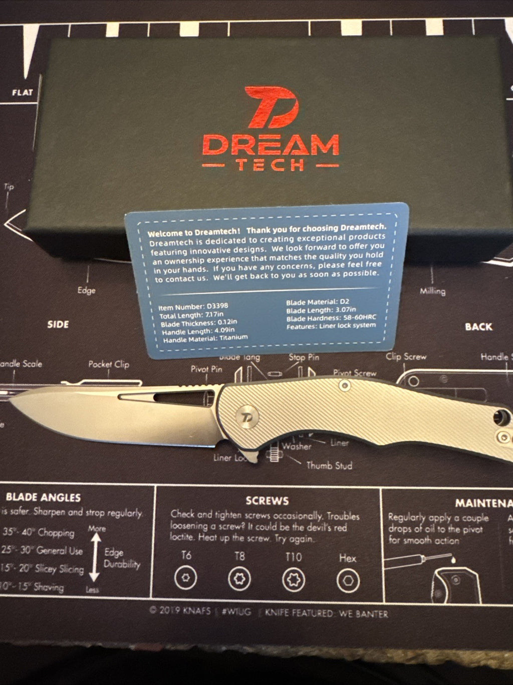 Dreamtech Liner Lock, TITANIUM Handle, D2 Blade, Model D3398TG, Silver