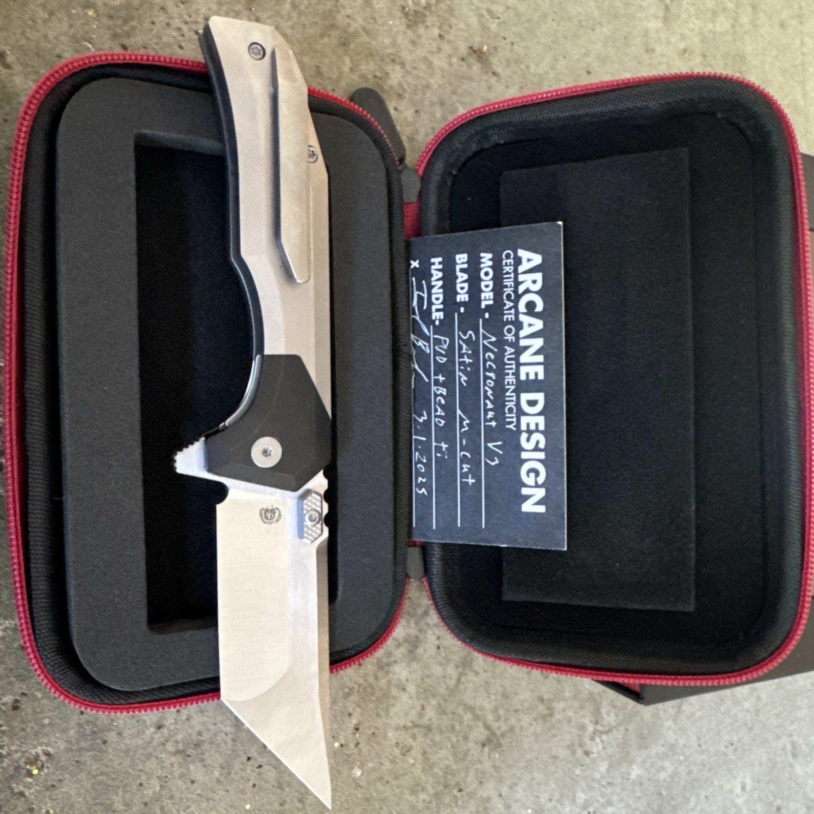 ARCANE DESIGN - BLACK PVD NECRONAUT V3