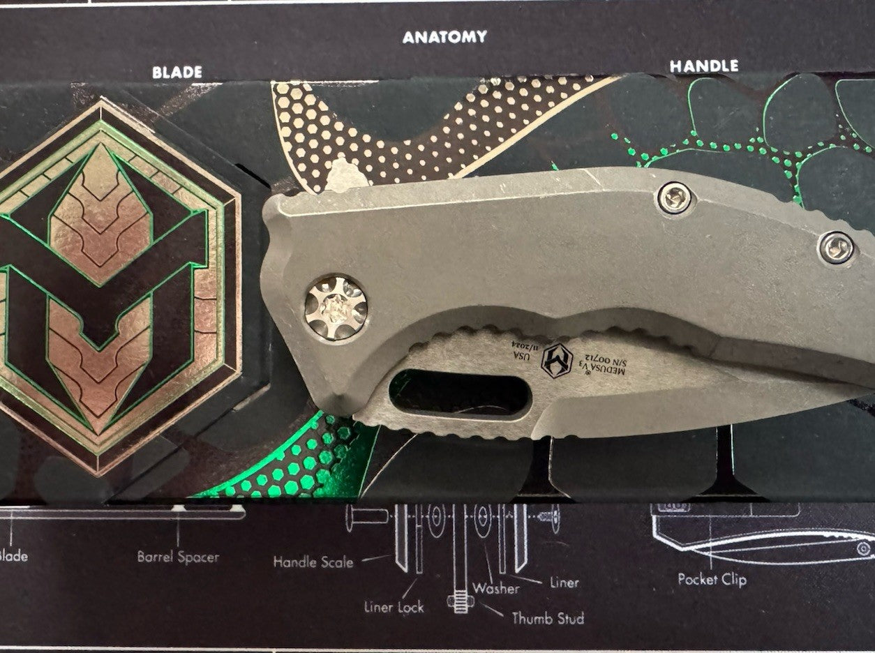 RARE! SOLD OUT  #712 - Heretic Medusa Manual Tanto Battleworn Titanium