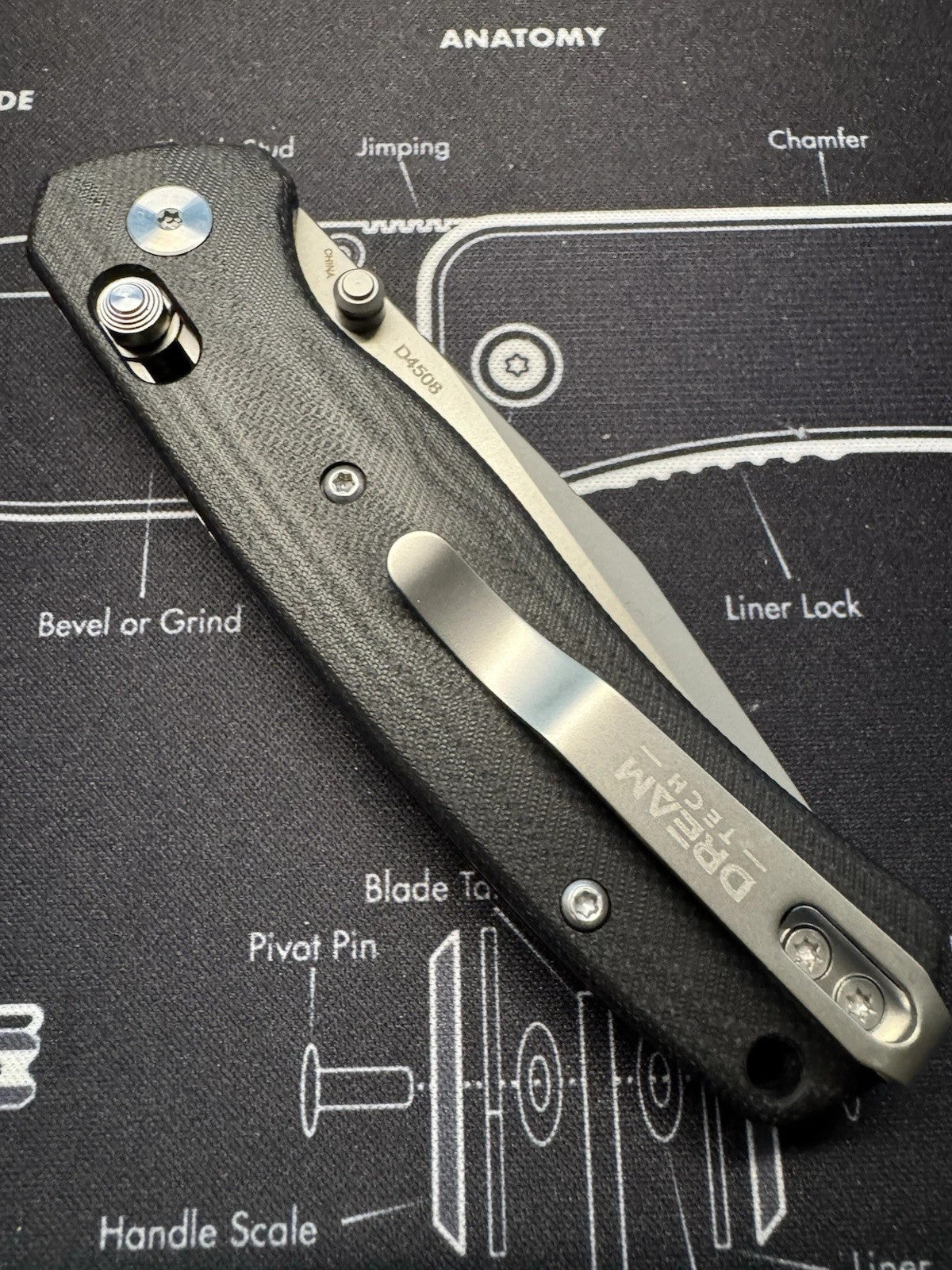 DreamTech D4508GB Pocketknife Black Handle Stainless Steel Blade Ambidextrous