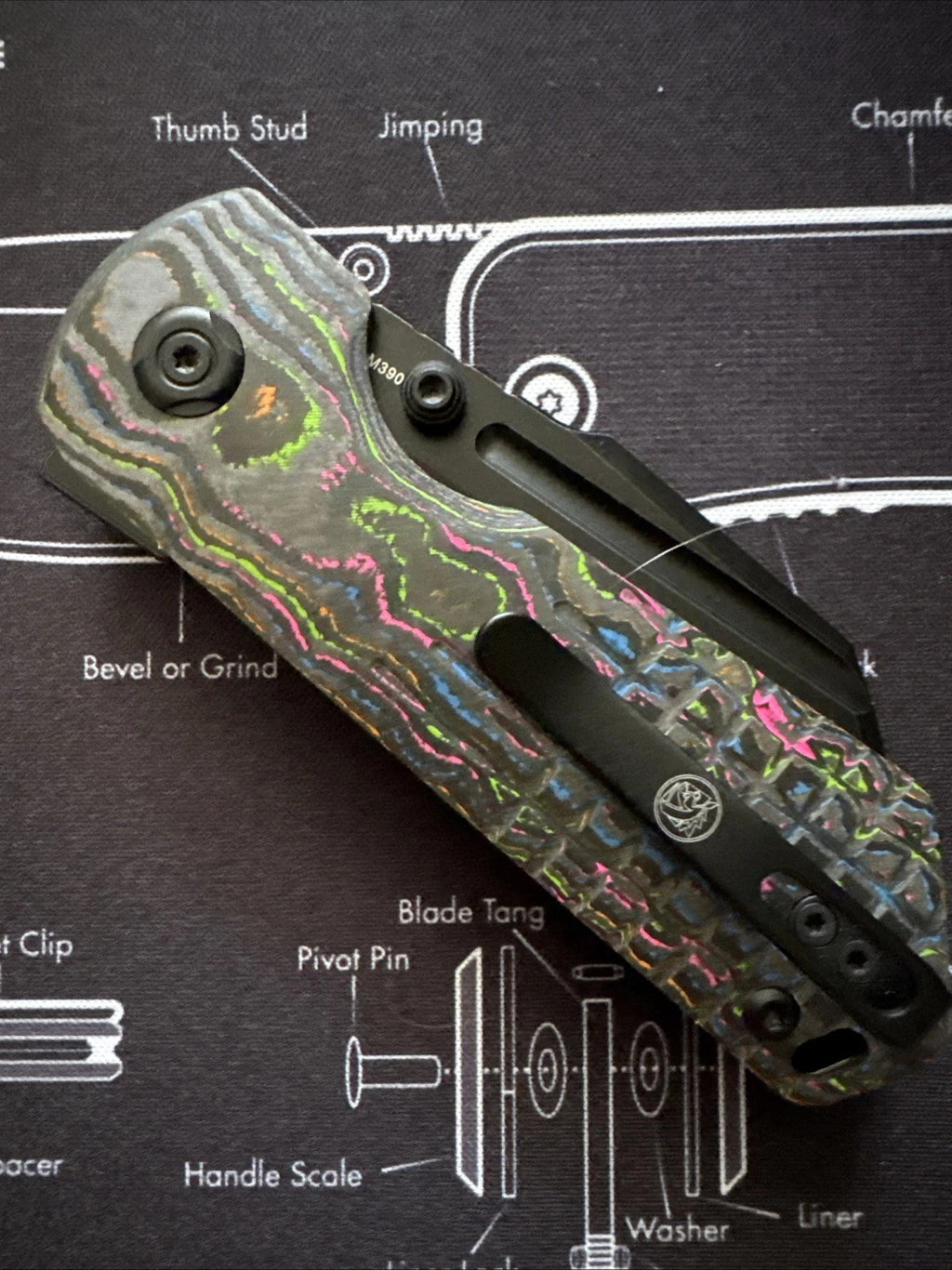 Vosteed Hedgehog - 80s Camo Carbon - Black Stonewash M390 - BR OP Exclusive