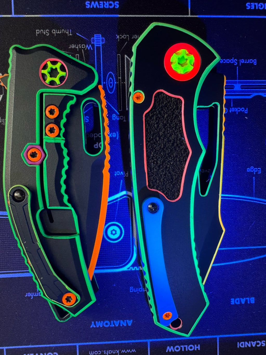 #43 Bunddle Heretic Pariah & Medusa Celshade Neon 80s  