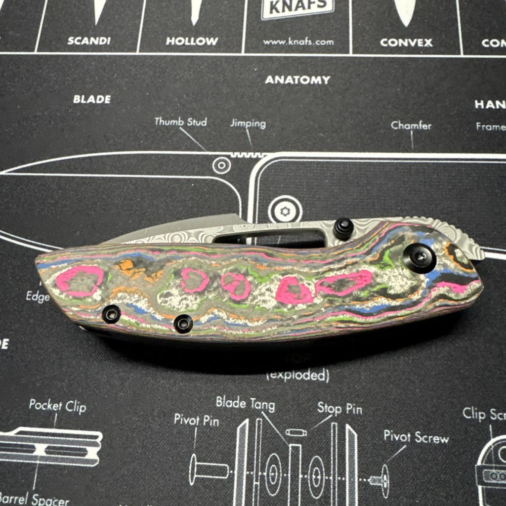 Kansept Link Folding Knife 80S Camo CF/Ti Handle Damascus Plain Edge