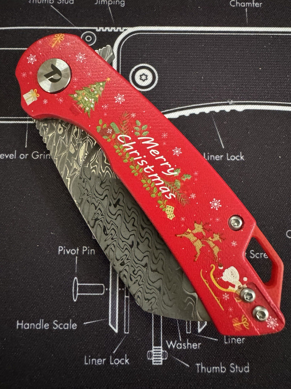 Dreamtech Christmas Collection Damascus Clever Blade Red Xmas G10 Handle D3599CD