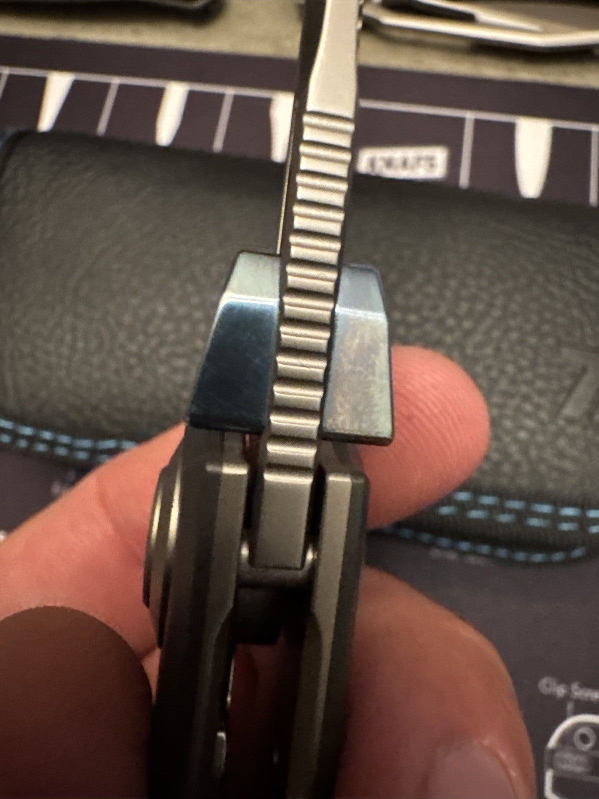 Dreamtech M390 Blade, Button Lock, Titanium + Zirconium Handle,  Model: D4281G