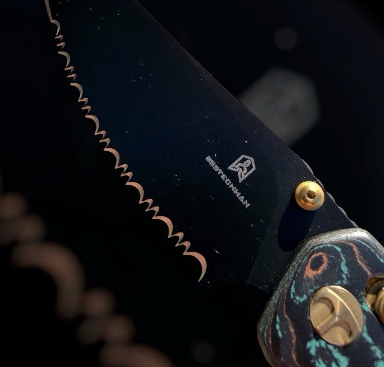 Cicada Wing Shipwreck EXCLUSIVE (serrated) blade Runner Outpost