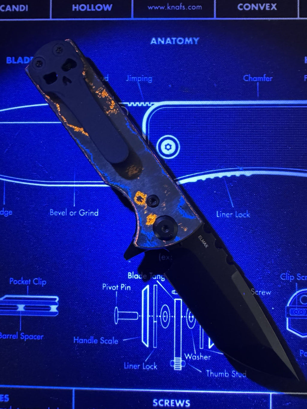 Chaves TAK REDENCION 80s CAMO CARBON Flipper Drop Point, Black, Elmax